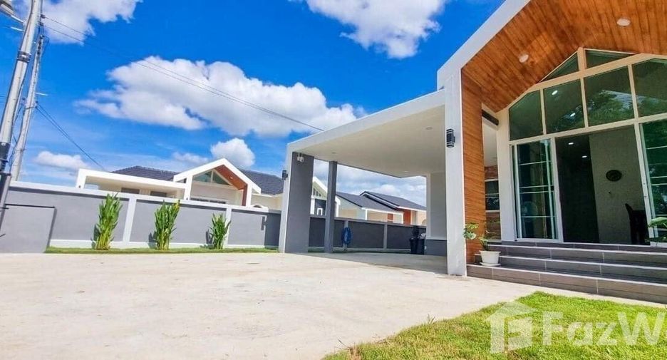 For rent 3 bedrooms house in Saraphi, Chiang Mai