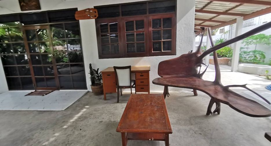 À vendre et à louer 5 chambres maison à Hua Hin, Prachuap Khiri Khan