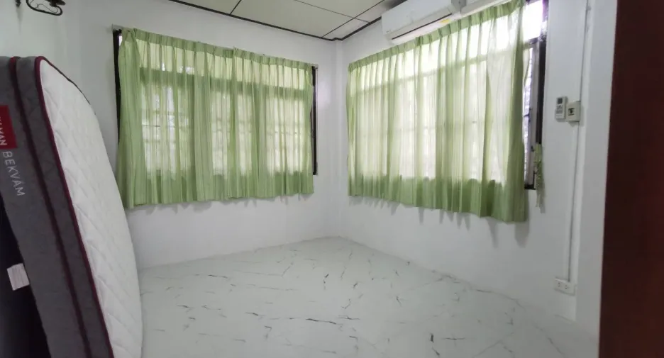 À vendre et à louer 5 chambres maison à Hua Hin, Prachuap Khiri Khan