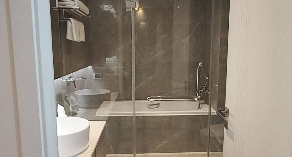 Condo en alquiler de 2 habitaciones en Mueang Chiang Mai, Chiang Mai