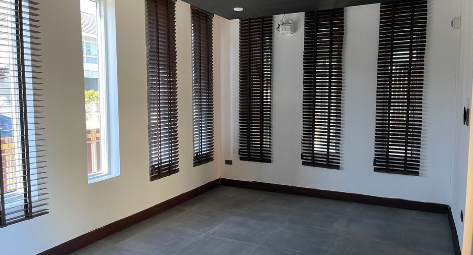 For sale 3 bedrooms house in Hang Dong, Chiang Mai