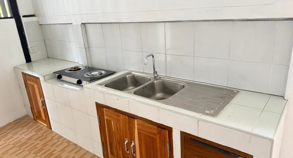 Casa en alquiler de 3 habitaciones en San Sai, Chiang Mai