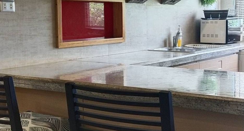 For sale 1 bed condo in Watthana, Bangkok