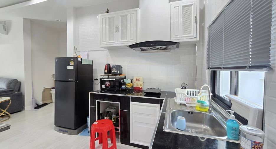 For rent 3 bedrooms villa in Hua Hin, Prachuap Khiri Khan