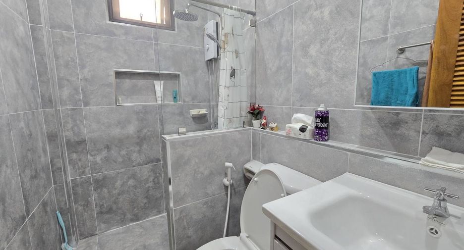 For rent 3 bedrooms villa in Hua Hin, Prachuap Khiri Khan