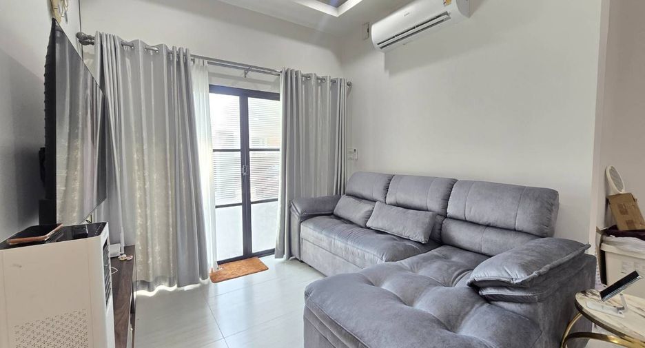 For rent 3 bedrooms villa in Hua Hin, Prachuap Khiri Khan