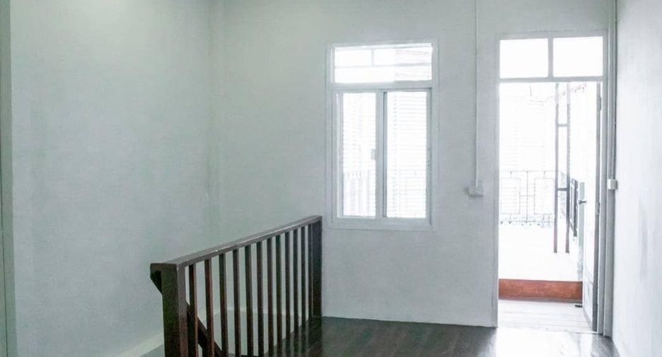 ขาย 1 เตียง ทาวน์เฮ้าส์ ใน คลองสาน, กรุงเทพฯ