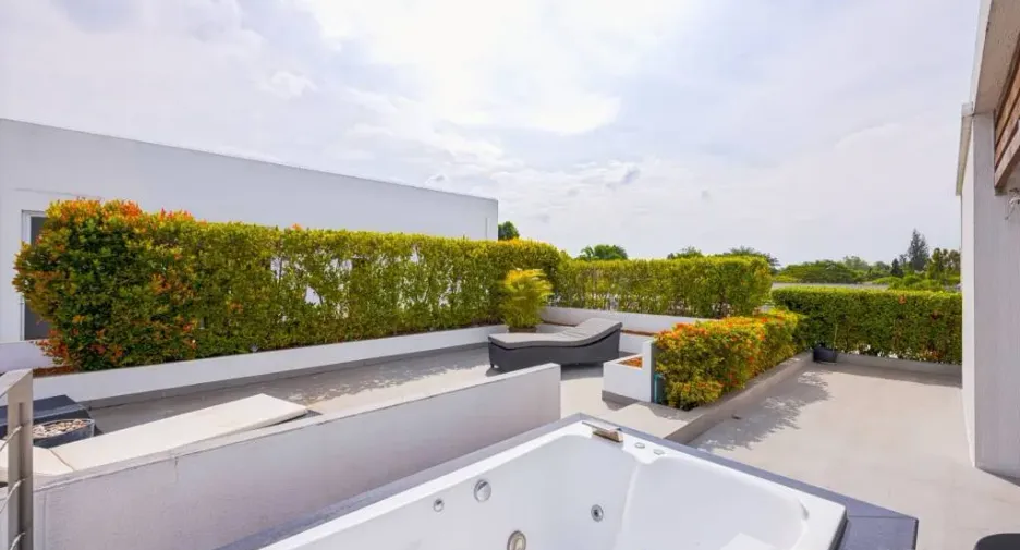 Wohnung zum Kauf mit 2 Zimmer in Hua Hin, Prachuap Khiri Khan