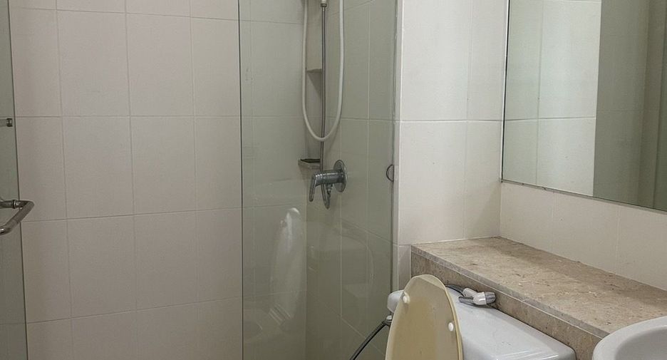 For sale and for rent 2 bedrooms condo in Bang Na, Bangkok