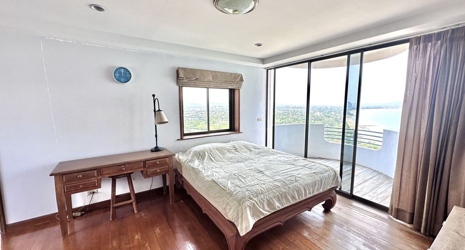 For sale and for rent 1 bed condo in Sattahip, Chonburi