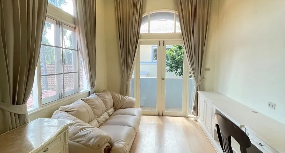 For rent 4 bedrooms house in Hang Dong, Chiang Mai