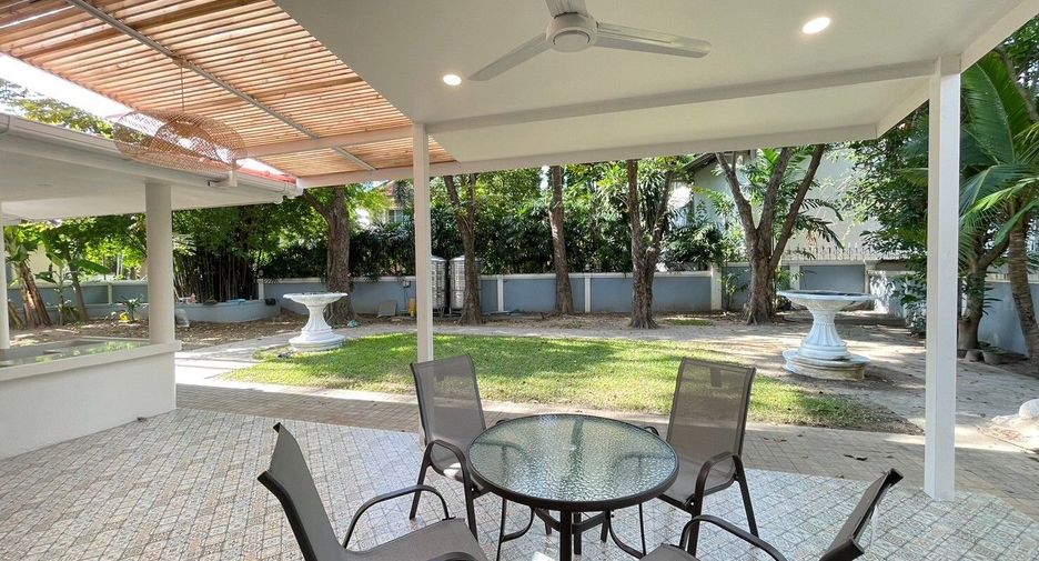 For rent 4 bedrooms house in Hang Dong, Chiang Mai