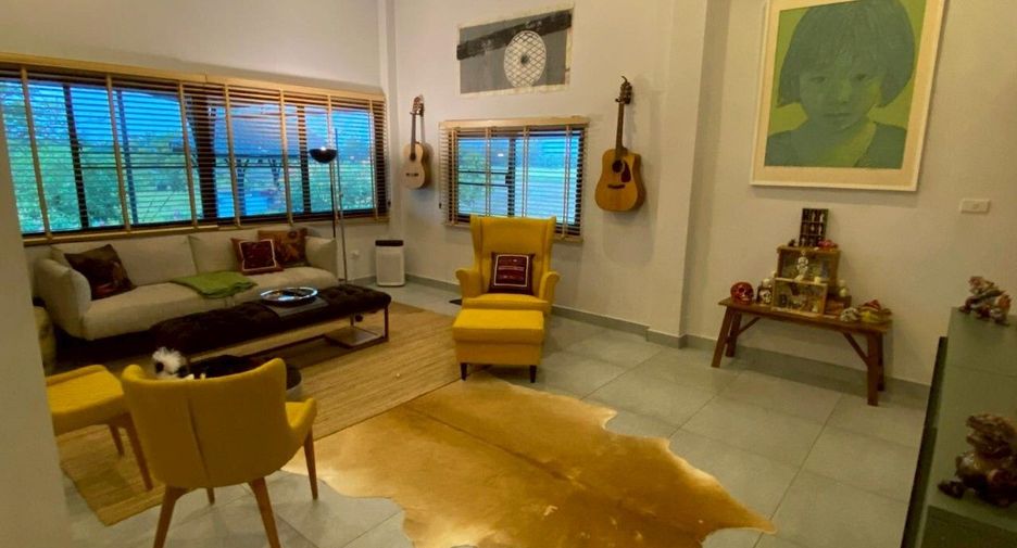 For rent 3 bedrooms villa in Doi Saket, Chiang Mai