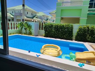 Villa zur Miete mit 4 Zimmer in Bang Lamung, Chonburi
