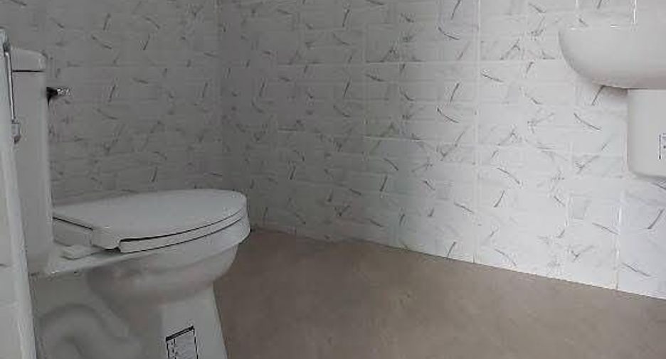 For rent 3 bedrooms house in San Sai, Chiang Mai