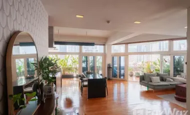 For sale 2 ベッドルーム condo in Watthana, Bangkok