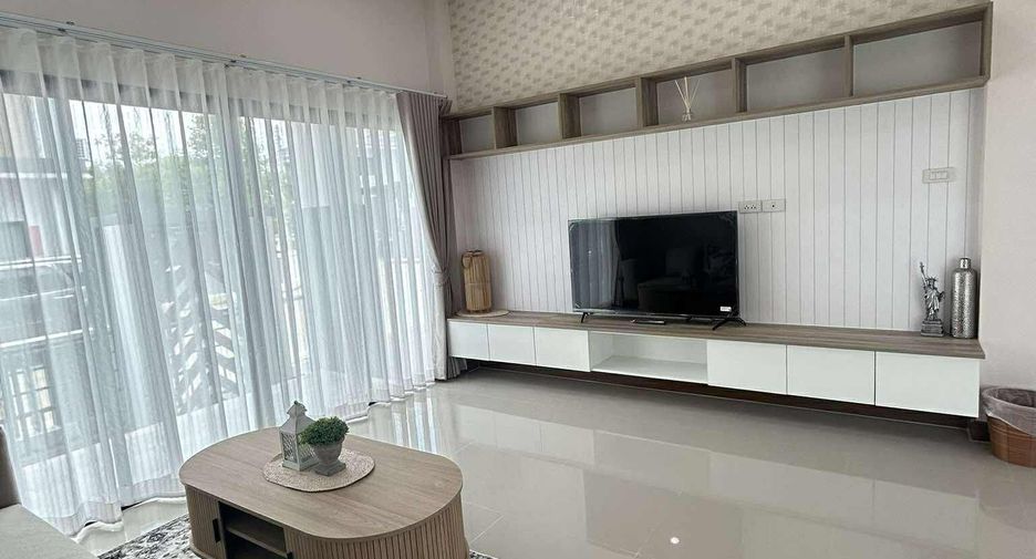 Casa en alquiler de 4 habitaciones en Hang Dong, Chiang Mai