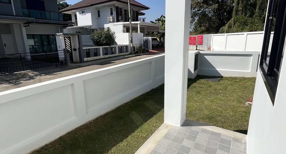 Casa en alquiler de 4 habitaciones en Hang Dong, Chiang Mai