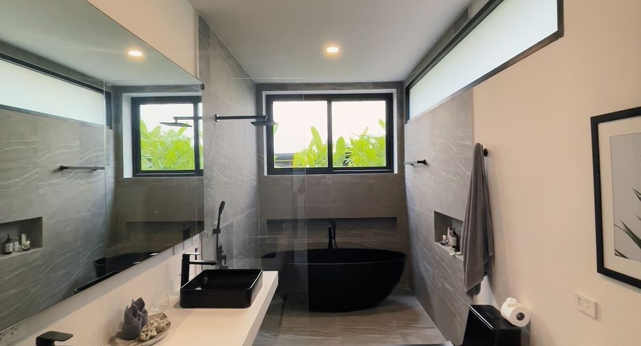 For rent 5 bedrooms villa in Ko Samui, Surat Thani