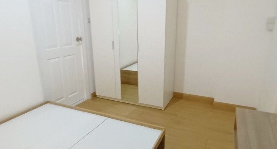 For sale 2 bedrooms condo in Phaya Thai, Bangkok