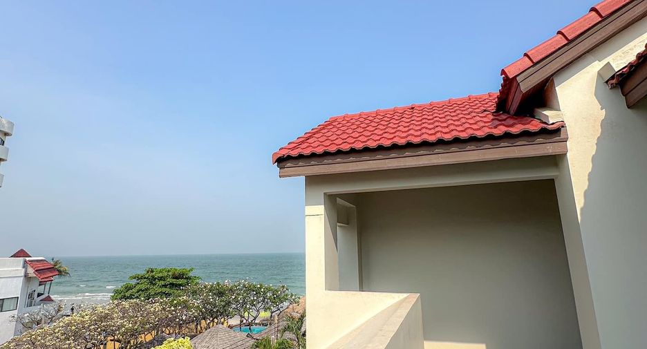 For sale 3 bedrooms townhouse in Hua Hin, Prachuap Khiri Khan