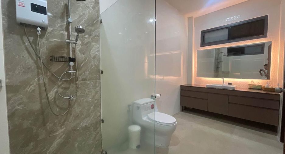 For rent 3 bedrooms house in Ko Samui, Surat Thani