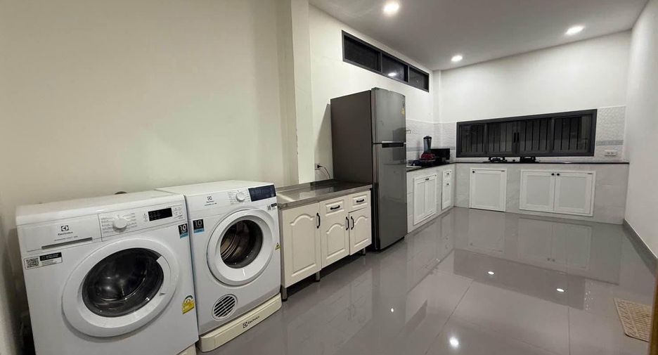 For rent 3 bedrooms house in Ko Samui, Surat Thani