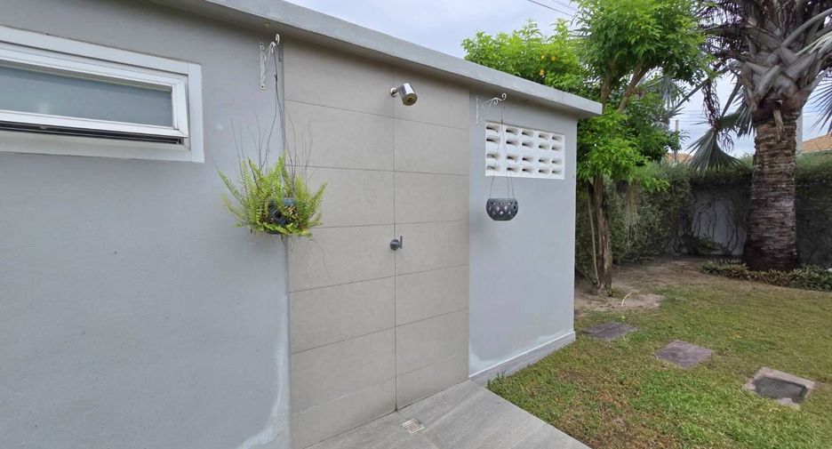 À louer 3 chambres villa à Hua Hin, Prachuap Khiri Khan