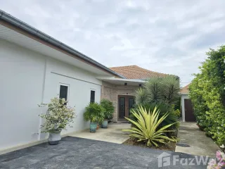 For rent 3 bedrooms villa in Hua Hin, Prachuap Khiri Khan