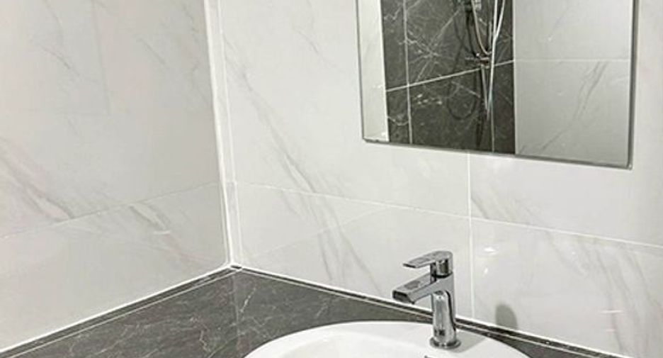 For sale 2 bedrooms condo in Huai Khwang, Bangkok