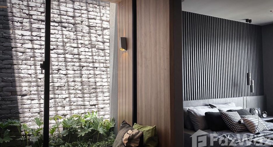Casa adosada en venta de 4 habitaciones en Huai Khwang, Bangkok