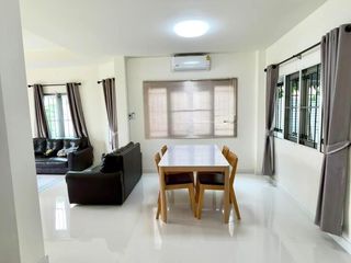Casa en alquiler de 3 habitaciones en Mueang Chiang Mai, Chiang Mai