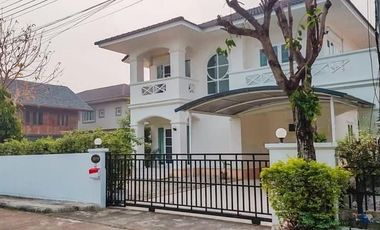 For rent 3 bedrooms house in Mueang Chiang Mai, Chiang Mai