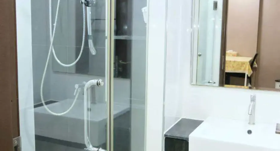 For rent 1 bed condo in Khan Na Yao, Bangkok