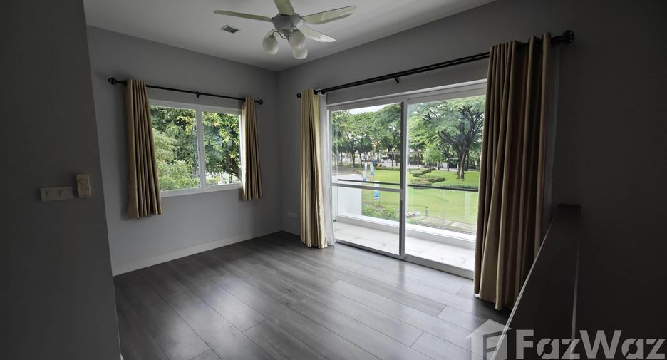 Casa en venta de 4 habitaciones en San Kamphaeng, Chiang Mai