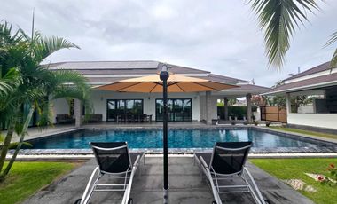 Villa en alquiler de 3 habitaciones en Cha Am, Phetchaburi