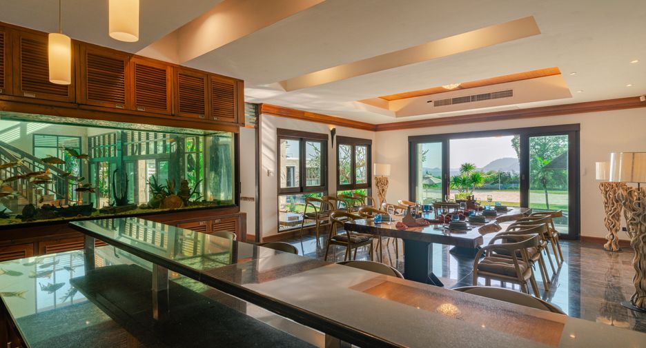 Villa zur Miete mit 6 Zimmer in Mueang Phuket, Phuket