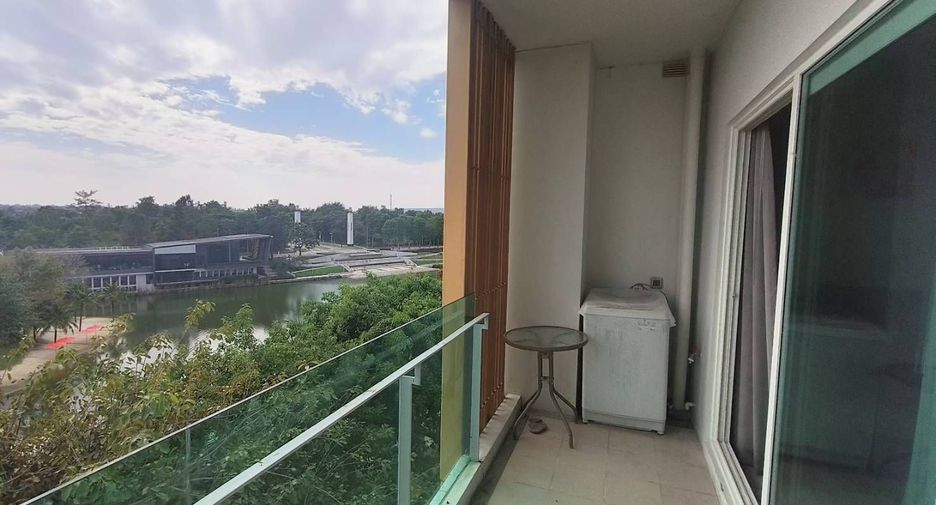 For sale 2 bedrooms condo in Mueang Chiang Mai, Chiang Mai
