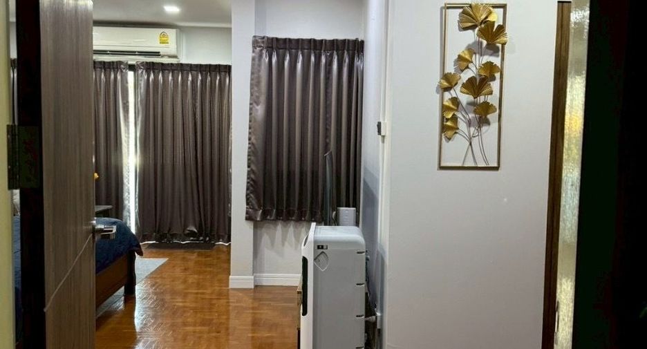 For rent 2 ベッドルーム townhouse in Mueang Chiang Mai, Chiang Mai