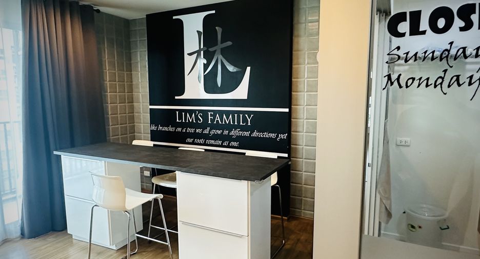 For sale 2 bedrooms condo in Yan Nawa, Bangkok
