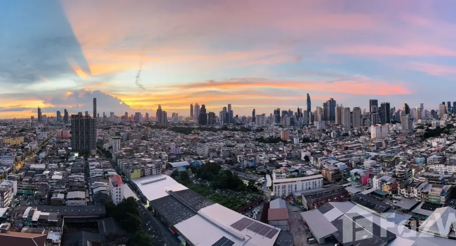 For sale 2 bedrooms condo in Yan Nawa, Bangkok