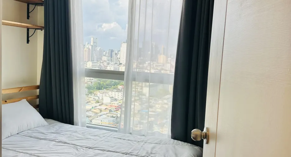 For sale 2 bedrooms condo in Yan Nawa, Bangkok
