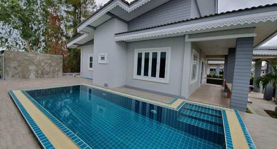 For rent 3 bedrooms house in Pran Buri, Prachuap Khiri Khan