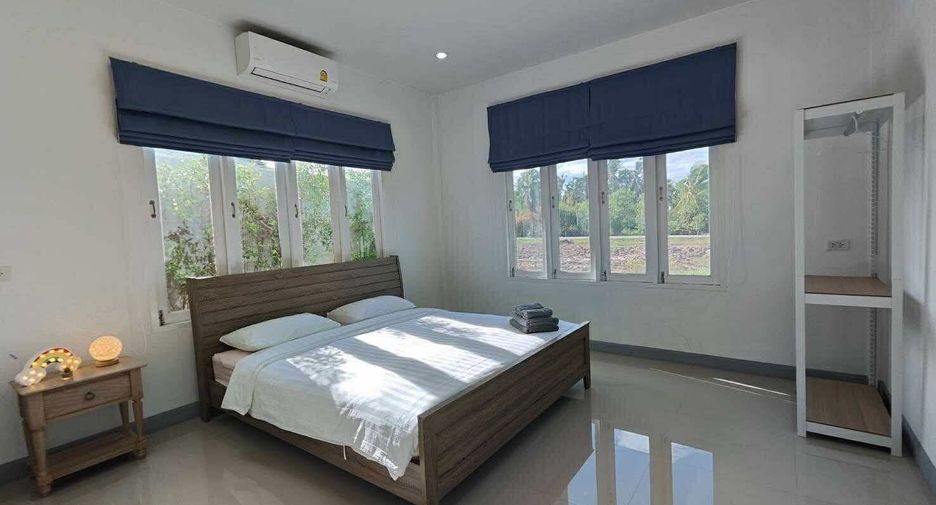 For rent 3 bedrooms house in Pran Buri, Prachuap Khiri Khan