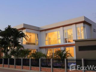 Villa en alquiler de 4 habitaciones en San Kamphaeng, Chiang Mai