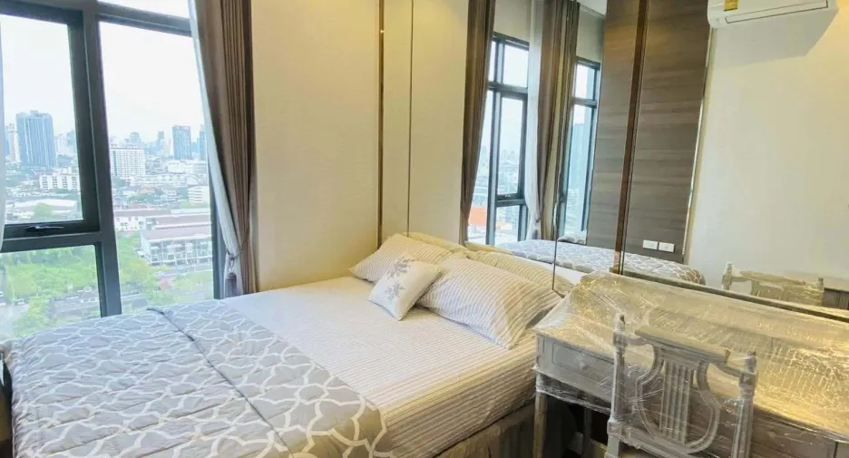For sale そして for rent 2 ベッドルーム condo in Phra Khanong, Bangkok