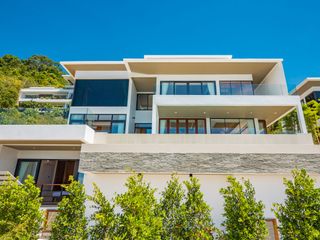 Villa en alquiler de 4 habitaciones en Ko Samui, Surat Thani