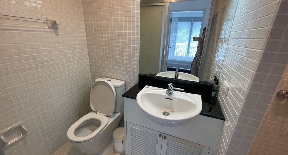 For rent 2 bedrooms condo in Hua Hin, Prachuap Khiri Khan