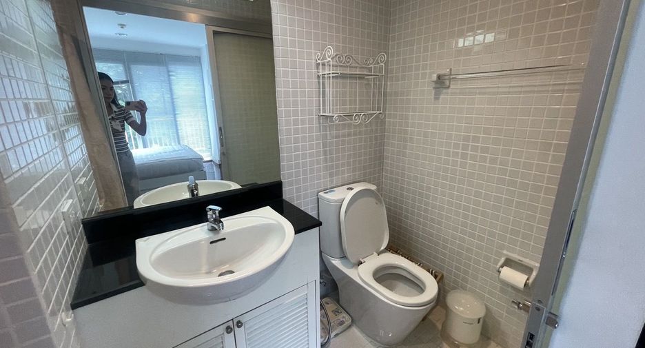 For rent 2 bedrooms condo in Hua Hin, Prachuap Khiri Khan