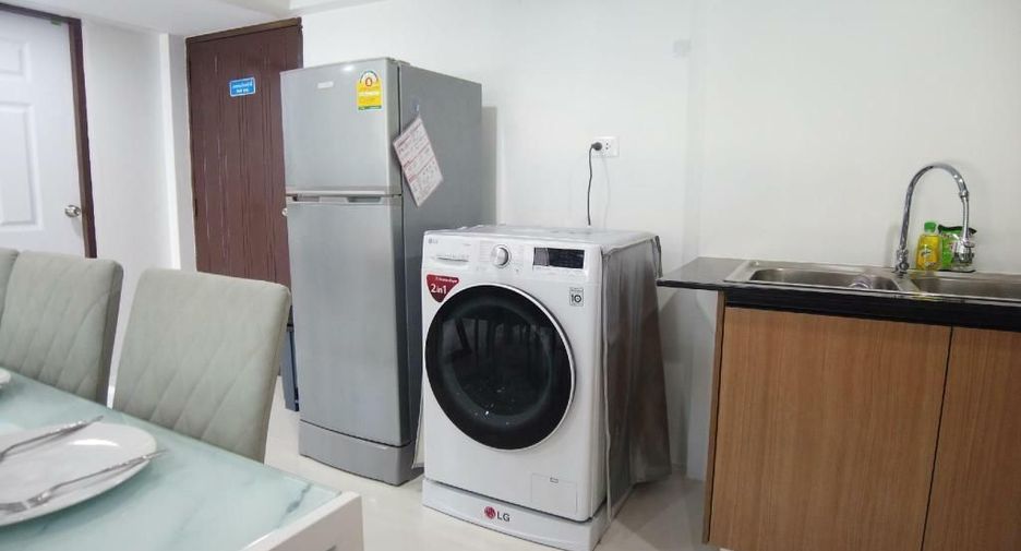 Villa en venta de 3 habitaciones en Si Racha, Chonburi